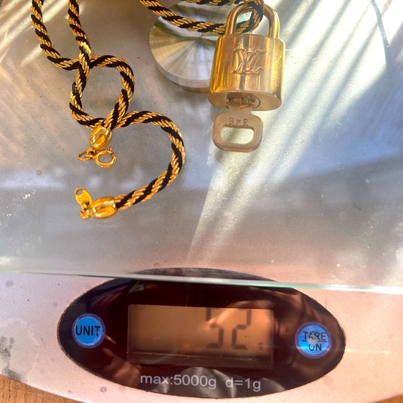 Louis Vuitton Lock Key necklace Number 346 Trifari rope chain vintage lv gold - Picture 9 of 15